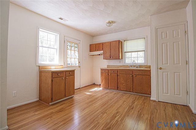 10801 Old Stage Rd, Prince George, VA 23875