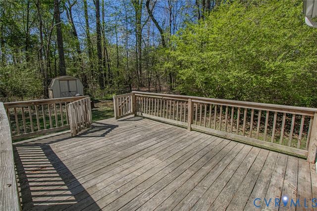10801 Old Stage Rd, Prince George, VA 23875