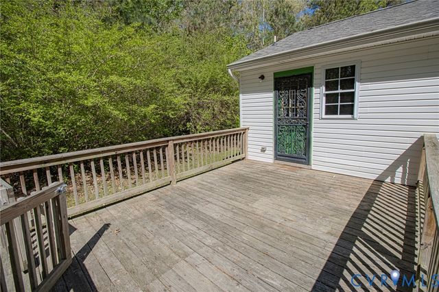 10801 Old Stage Rd, Prince George, VA 23875