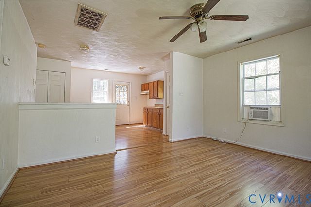 10801 Old Stage Rd, Prince George, VA 23875