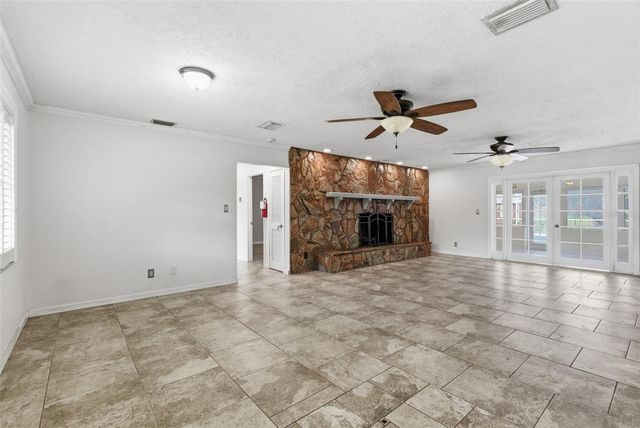 13525 301 HIGHWAY N, Thonotosassa, FL 33592