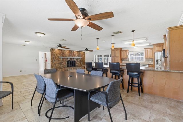 13525 301 HIGHWAY N, Thonotosassa, FL 33592