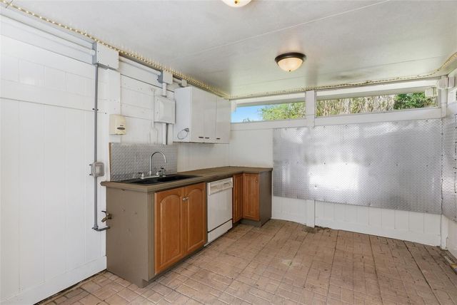 13525 301 HIGHWAY N, Thonotosassa, FL 33592