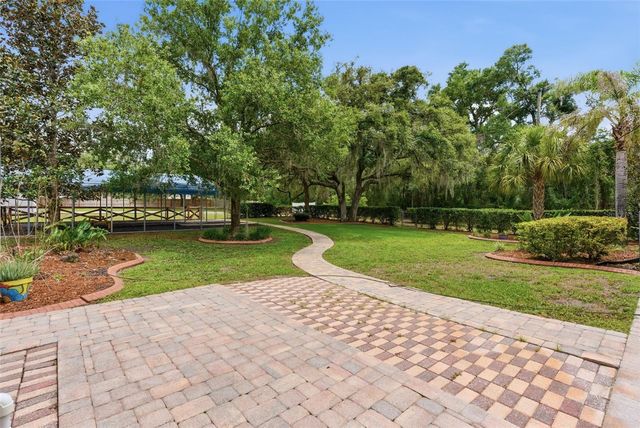 13525 301 HIGHWAY N, Thonotosassa, FL 33592