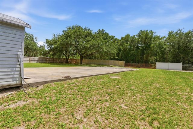 13525 301 HIGHWAY N, Thonotosassa, FL 33592