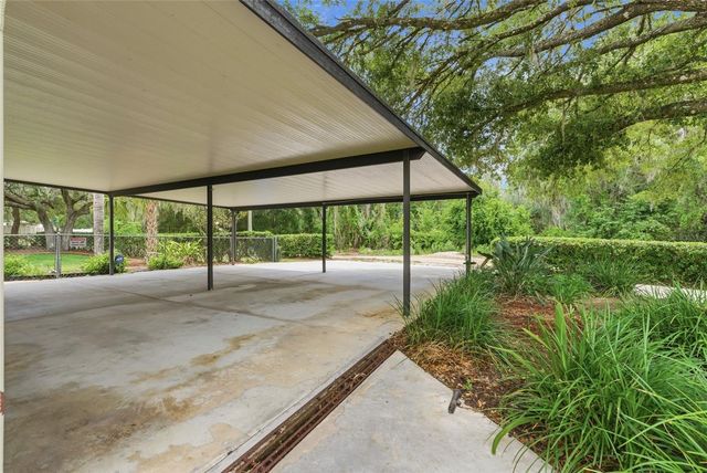 13525 301 HIGHWAY N, Thonotosassa, FL 33592