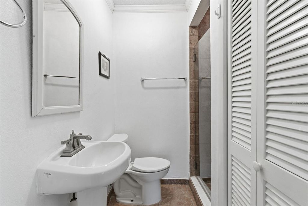 Image 32 of property listing at 13525 301 HIGHWAY N, Thonotosassa, FL 33592