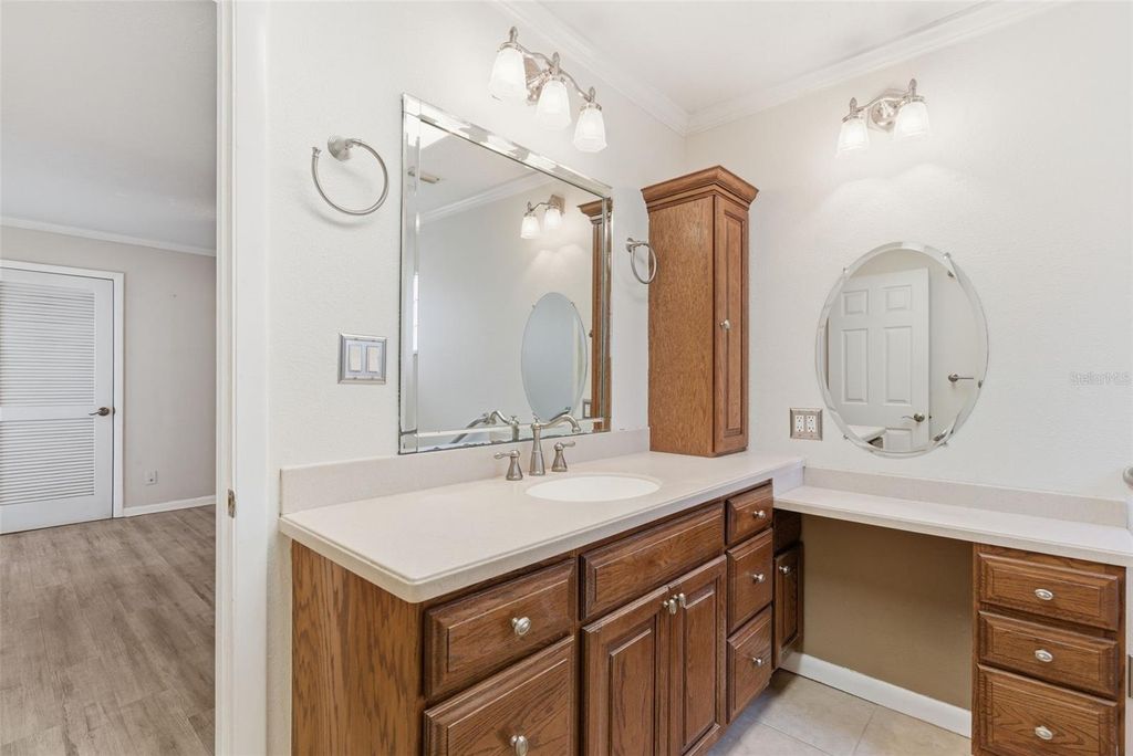 Image 38 of property listing at 13525 301 HIGHWAY N, Thonotosassa, FL 33592