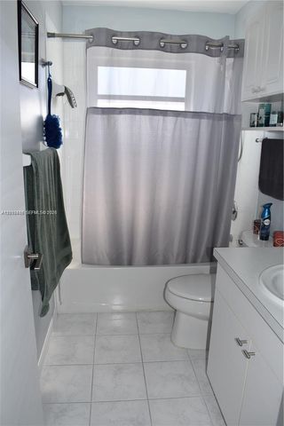 15639 SPRING LINE LN, Fort Myers, FL 33905