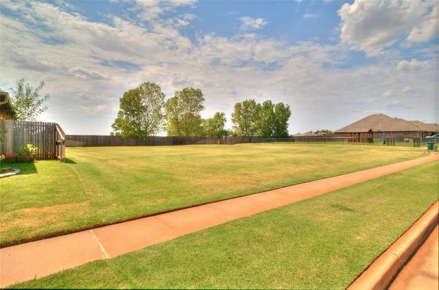 16101 Iron Tree Lane, Edmond, OK 73013