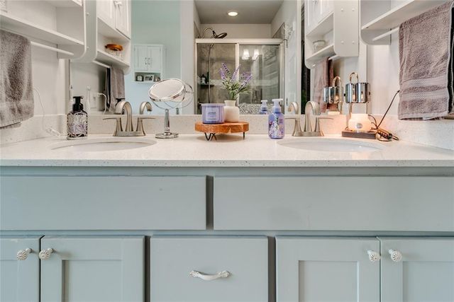 16101 Iron Tree Lane, Edmond, OK 73013