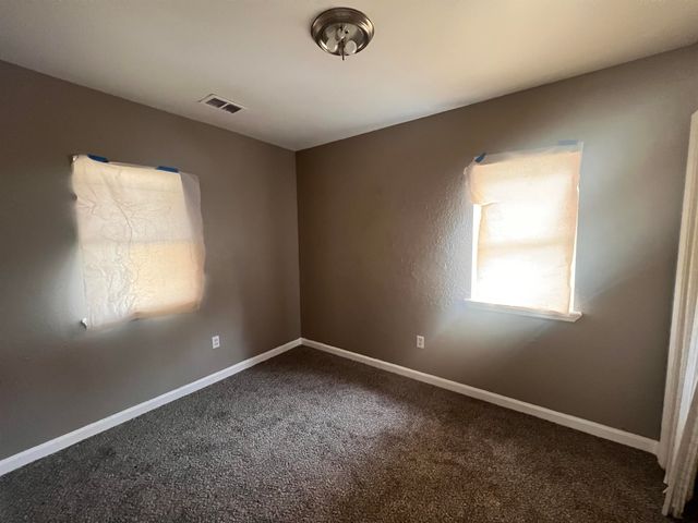 3214 S Grand Traverse Street, Flint, MI 48507