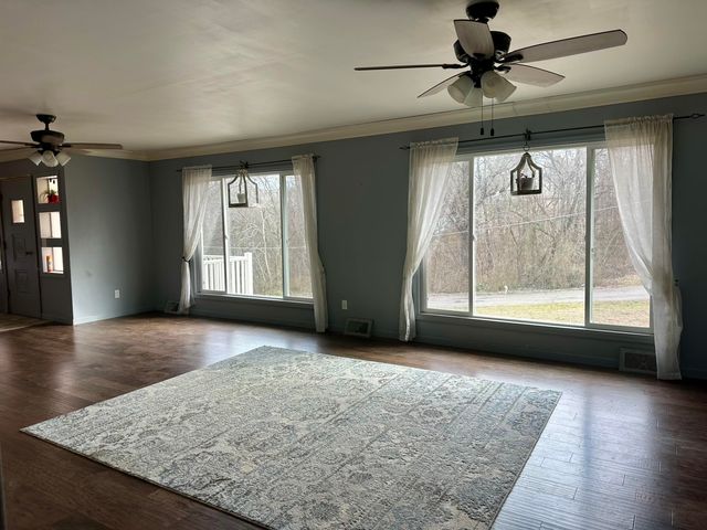 904 Race Street, Thayer, MO 65791