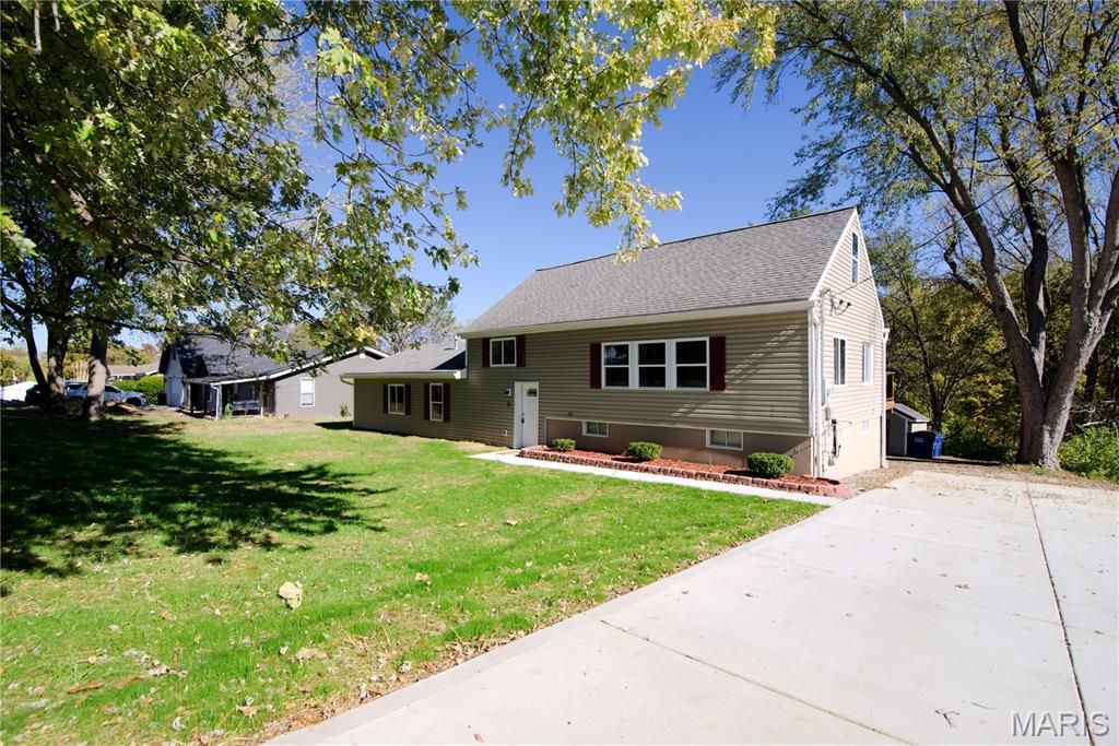 17 Placid Drive, Unincorporated, MO 63304