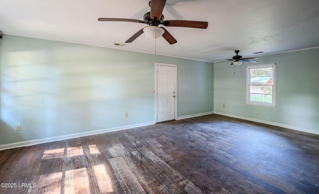 1804 6th Street, Beaufort, SC 29902