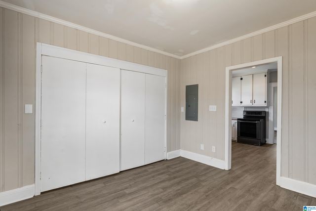 808 11TH AVENUE, Midfield, AL 35228