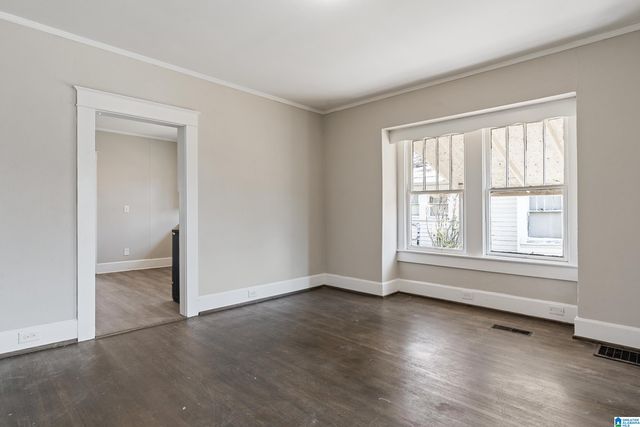 808 11TH AVENUE, Midfield, AL 35228