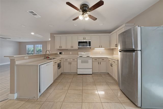 13241 Ridgepointe Road, Keller, TX 76244