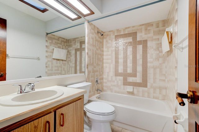 1262 CHARTER OAKS CIRCLE none, Daytona Beach, FL 32117