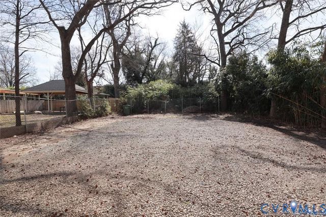 2504 Harwood St, Richmond, VA 23224