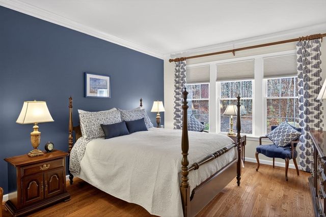 26 Kensington, Plymouth, MA 02360