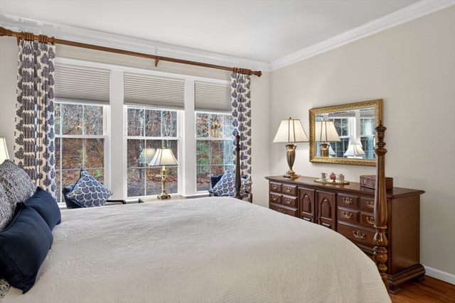 26 Kensington, Plymouth, MA 02360