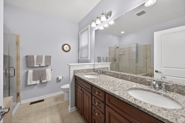 26 Kensington, Plymouth, MA 02360