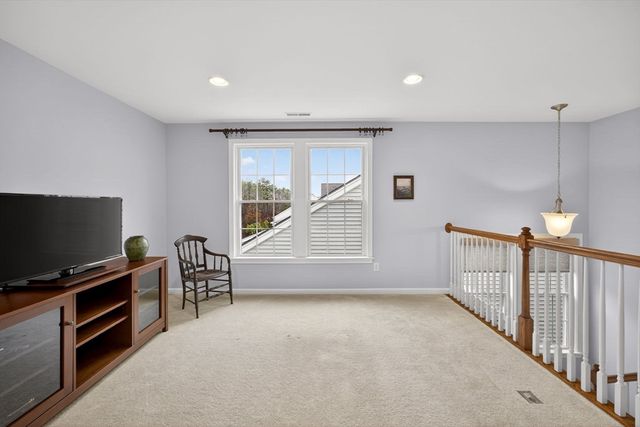 26 Kensington, Plymouth, MA 02360