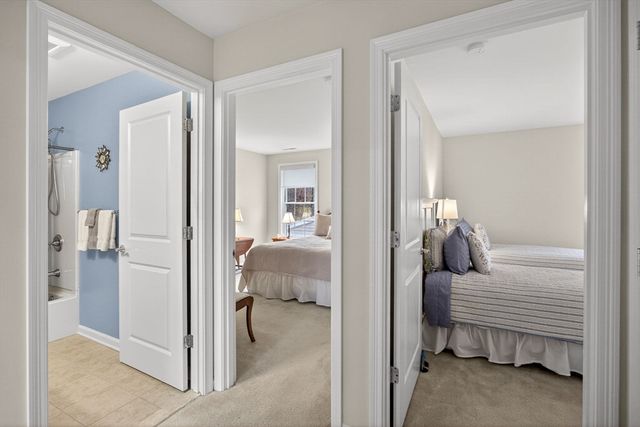 26 Kensington, Plymouth, MA 02360