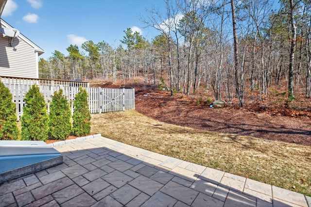 26 Kensington, Plymouth, MA 02360