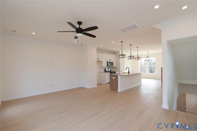 7855 Alexandria Dr, Moseley, VA 23120