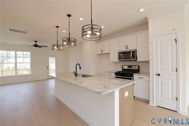 7855 Alexandria Dr, Moseley, VA 23120