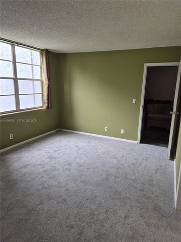 1402 NW 80th Avenue 205, Margate, FL 33063