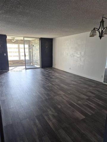 1402 NW 80th Avenue 205, Margate, FL 33063