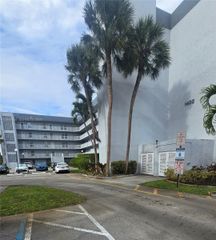 1402 NW 80th Avenue 205, Margate, FL 33063