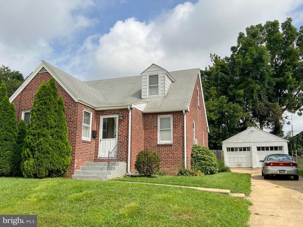 209 LOREWOOD AVE, Wilmington, DE 19804