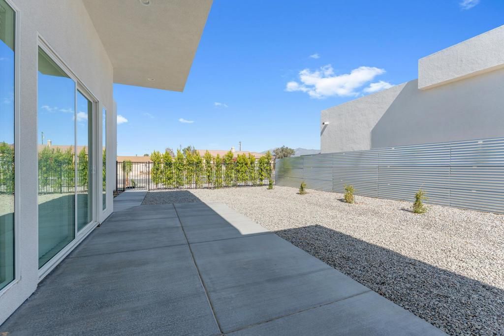 Image 31 of property listing at 15480 Avenida Rambla, Desert Hot Springs, CA 92240