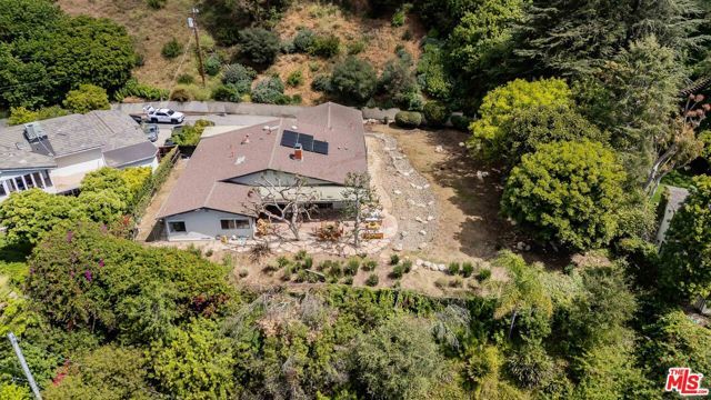 1250 N Norman Place, Los Angeles, CA 90049