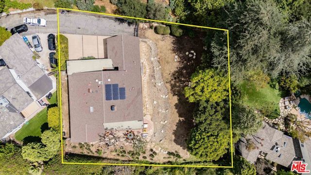 1250 N Norman Place, Los Angeles, CA 90049