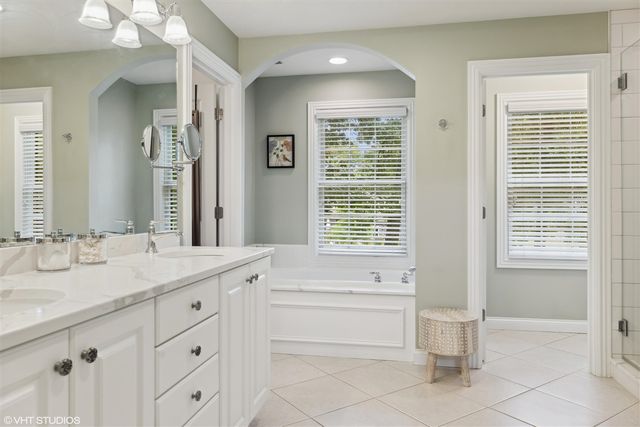 2550 Heritage Way, Stevensville, MI 49127