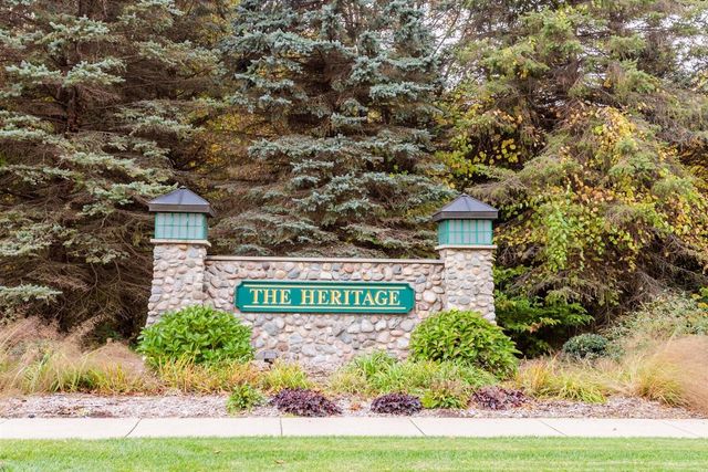 2550 Heritage Way, Stevensville, MI 49127