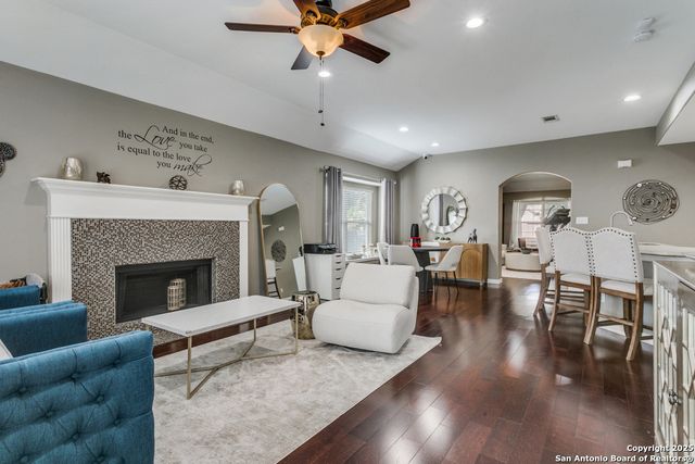 19918 Horizon bluff, San Antonio, TX 78258