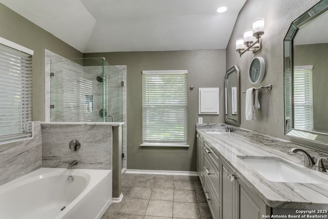 19918 Horizon bluff, San Antonio, TX 78258