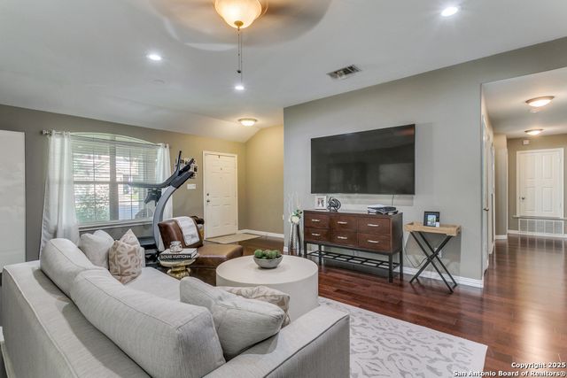 19918 Horizon bluff, San Antonio, TX 78258