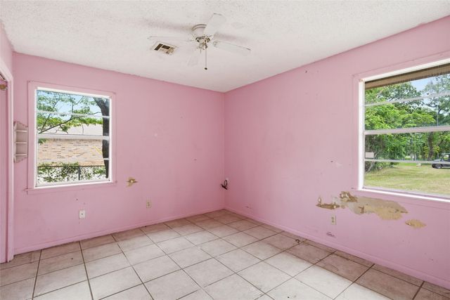 356 Farney Road, Golinda, TX 76655