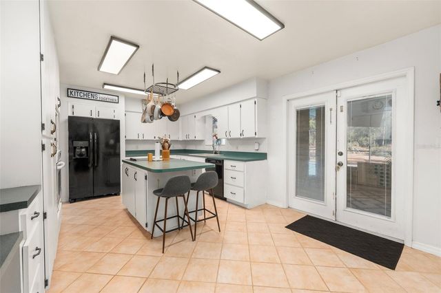 3670 NW 20TH AVENUE, Bell, FL 32619