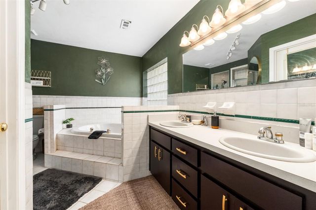 3670 NW 20TH AVENUE, Bell, FL 32619