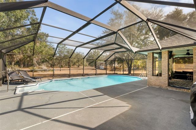 3670 NW 20TH AVENUE, Bell, FL 32619