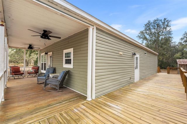 3670 NW 20TH AVENUE, Bell, FL 32619