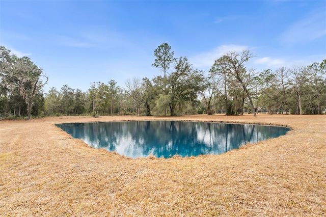 3670 NW 20TH AVENUE, Bell, FL 32619